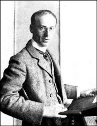 Arthur Rackham (vintage photograph)